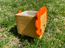 Load image into Gallery viewer, cats design pot